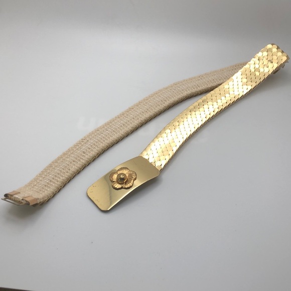 VTG Gold Stretchy Scale Belt Decorated with Flower on the Buckle Size XS/S - Picture 3 of 8